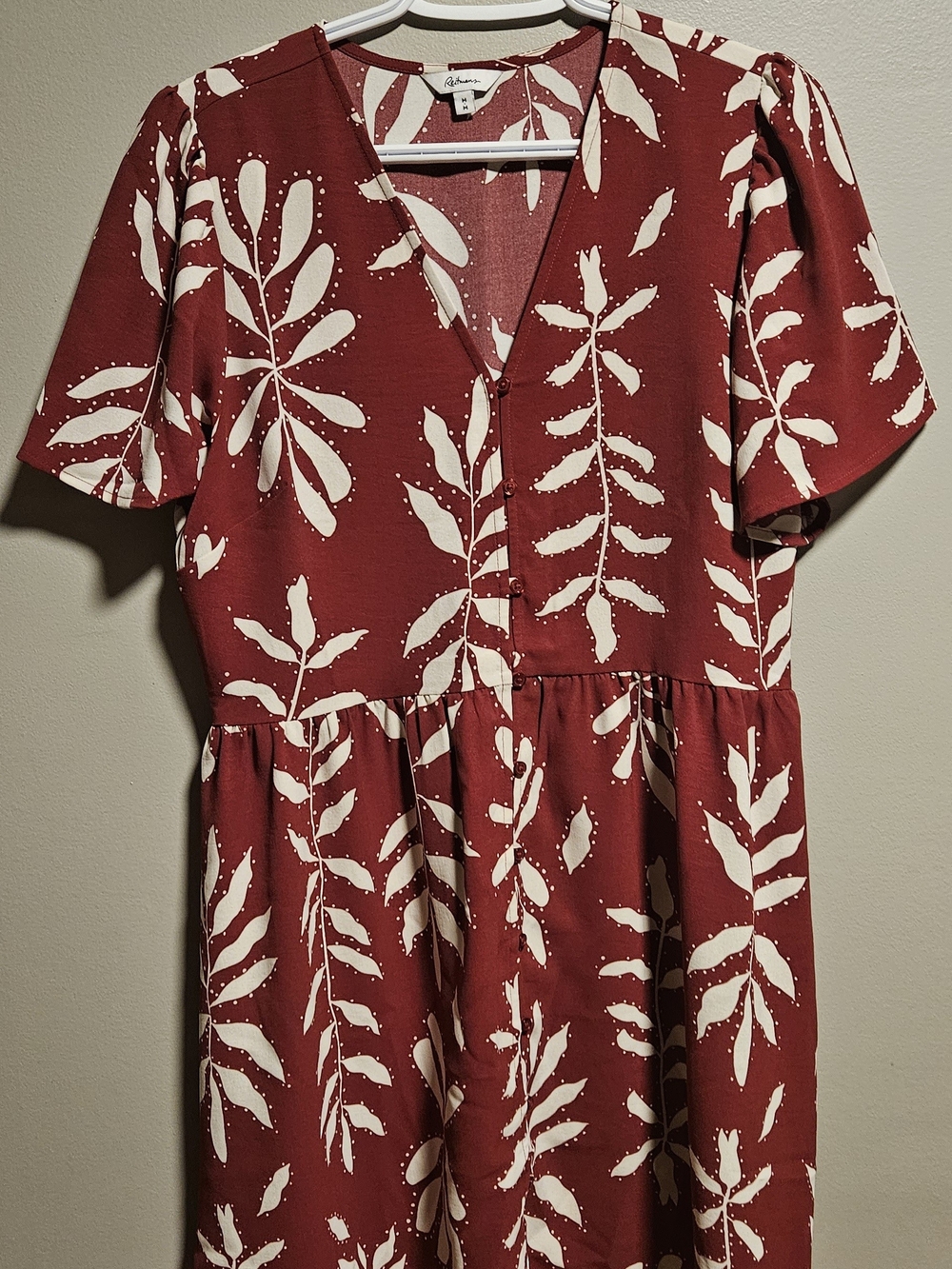 Reitmans Rust Red & White Floral V-Neck Midi Dress